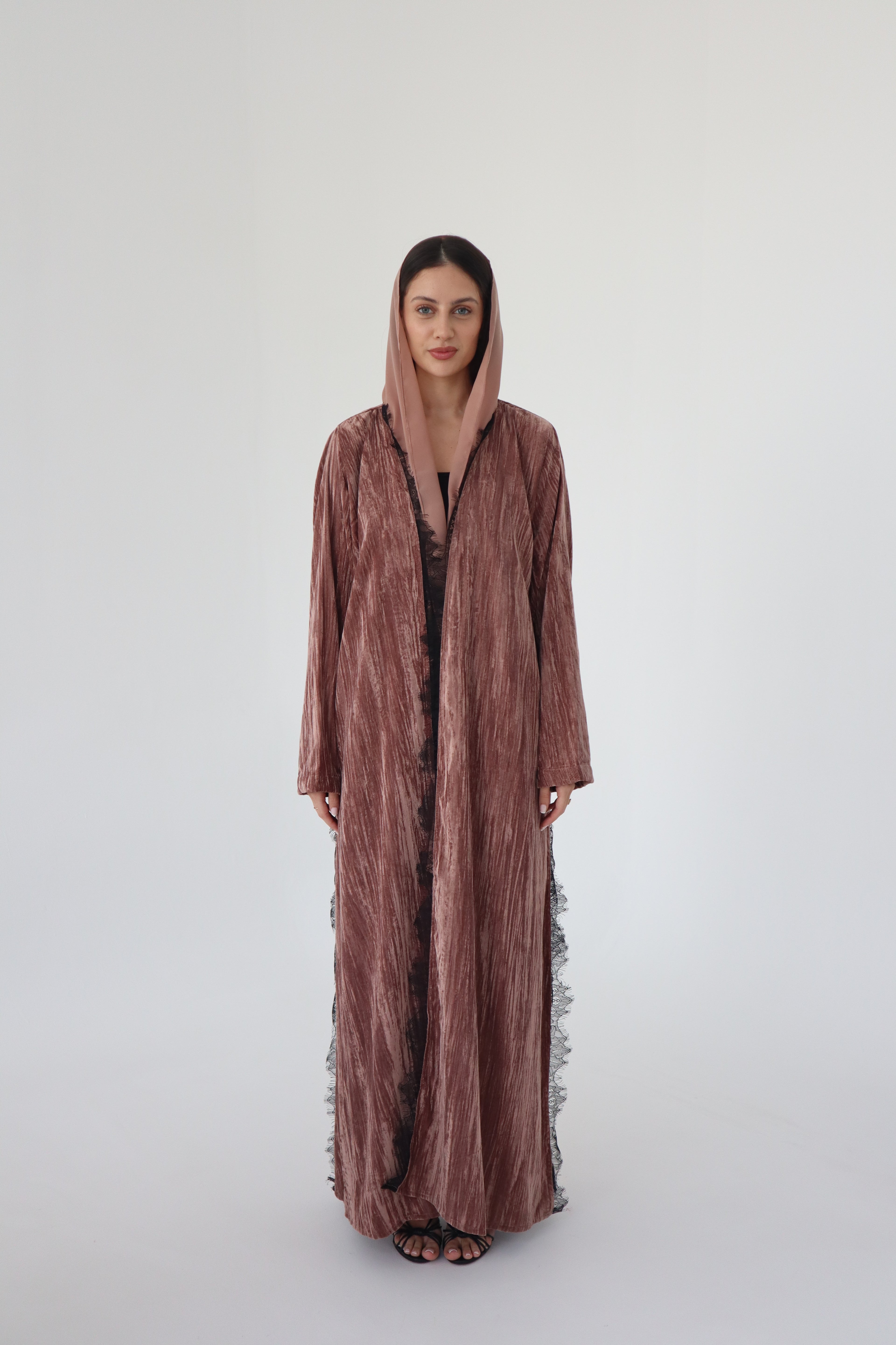 Velvet Lace - Rosewood