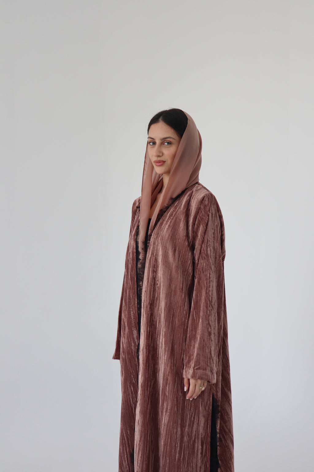 Velvet Lace - Rosewood